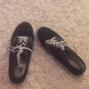 Black vans